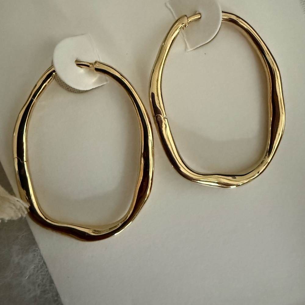Kara Yoo Romy Hoops - Picture 3 of 5